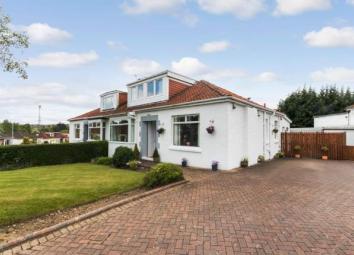 Bungalow For Sale in Glasgow