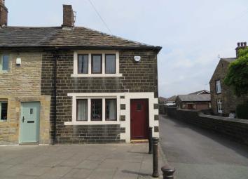 Cottage For Sale in Oldham