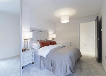 Flat For Sale in Hayes