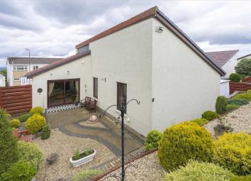 Bungalow For Sale in Falkirk