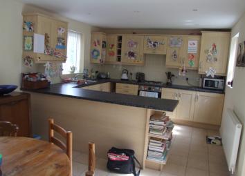 Detached house To Rent in Colchester