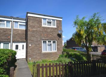 End terrace house For Sale in Basingstoke