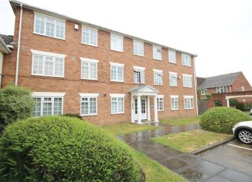 Flat To Rent in Twickenham