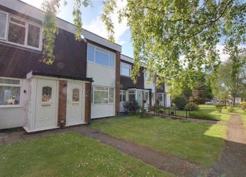 2 Bedroom Maisonette for sale