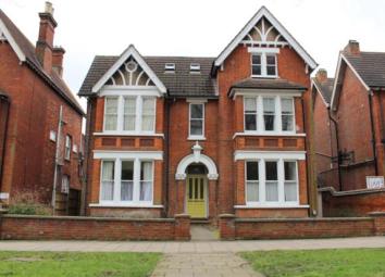 Flat To Rent in Bedford