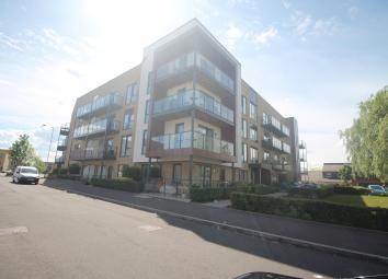 Flat For Sale in Romford