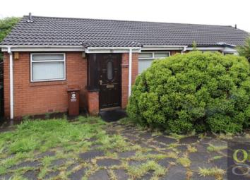 Bungalow To Rent in Oldham