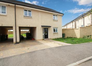 Semi-detached house For Sale in Tranent