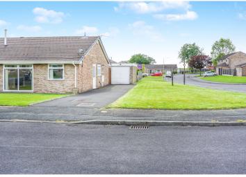 Semi-detached bungalow For Sale in Bolton