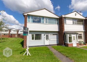 End terrace house For Sale in Bolton
