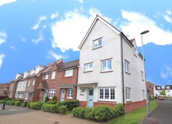 End terrace house For Sale in Bracknell
