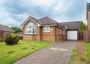 Detached house For Sale in Glasgow