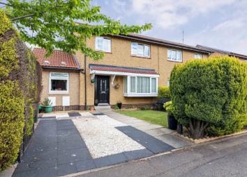 Semi-detached house For Sale in Edinburgh