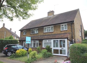 Semi-detached house For Sale in Westcliff-on-Sea