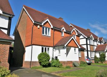 Detached house For Sale in Bromley