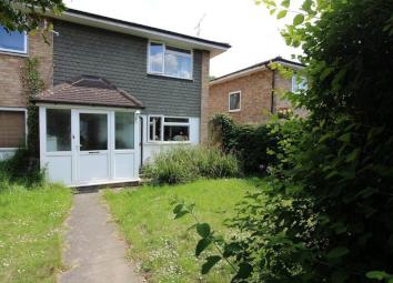 Detached house For Sale in Orpington