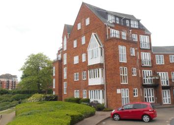 Flat For Sale in Bedford