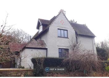 4 Bedroom Detached house to rent