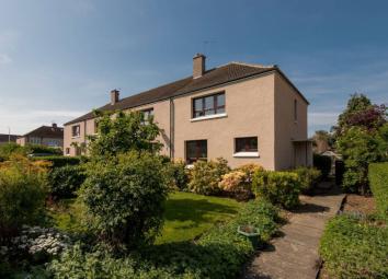 3 Bedroom End terrace house for sale