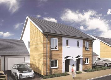 Semi-detached house For Sale in Faringdon