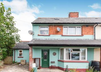 Semi-detached house For Sale in Barry