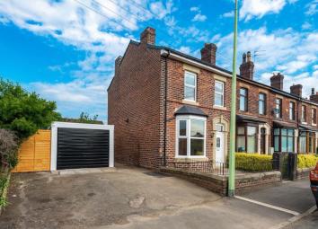 End terrace house For Sale in Chorley