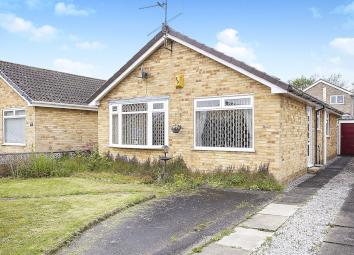 Detached bungalow For Sale in Hull