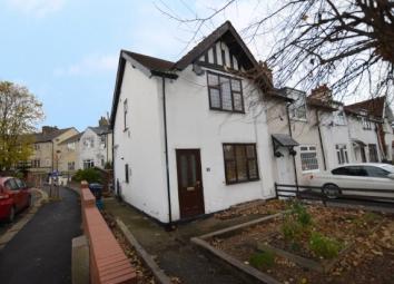 End terrace house To Rent in Sheffield