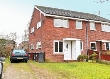 Semi-detached house To Rent in Leyland
