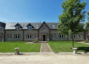 Terraced house To Rent in Salisbury