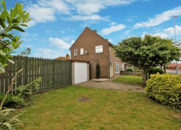 Semi-detached house For Sale in Castleford