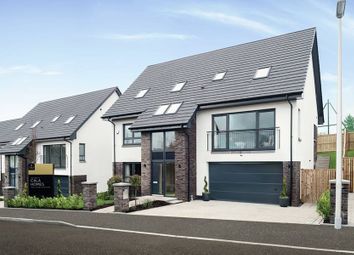 Detached house For Sale in Bridge of Weir