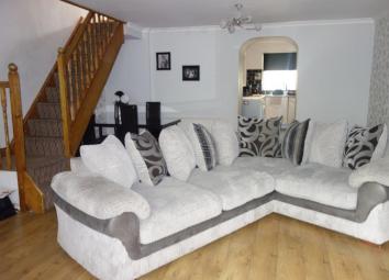 Terraced house For Sale in Tonypandy