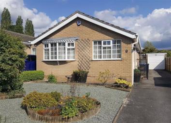 Detached bungalow For Sale in Matlock