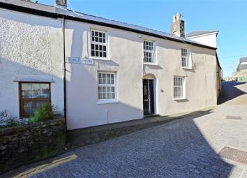 Cottage For Sale in Pontyclun