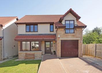 Detached house For Sale in Bonnyrigg