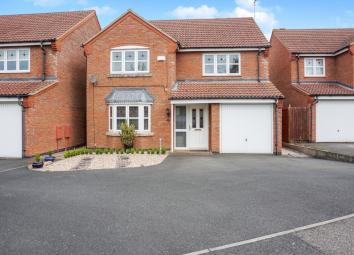 Detached house For Sale in Grantham