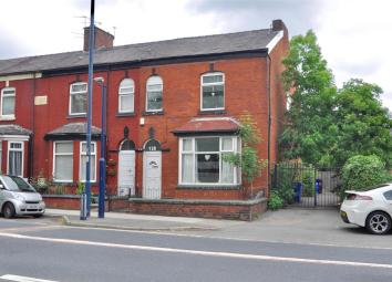 End terrace house For Sale in Ashton-under-Lyne