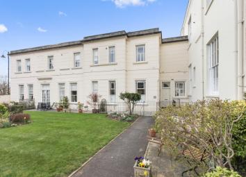 Mews house To Rent in Cheltenham