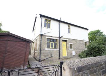 Detached house For Sale in Brighouse