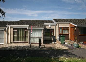 Bungalow For Sale in Bristol