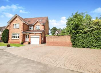 Detached house For Sale in Glasgow