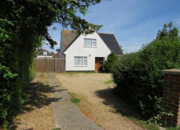 Detached house For Sale in Salisbury