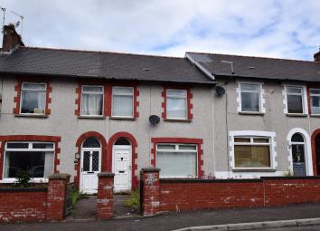 Terraced house To Rent in Blackwood