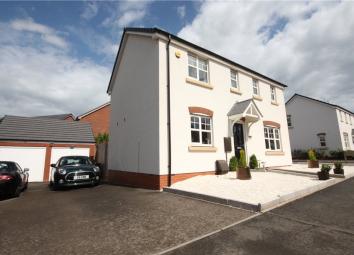 Detached house For Sale in Leamington Spa