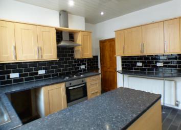 Terraced house To Rent in Burnley