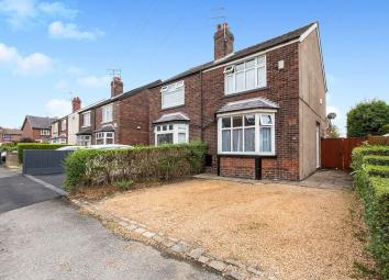 Semi-detached house To Rent in Congleton