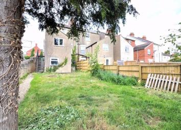 Flat For Sale in Stroud