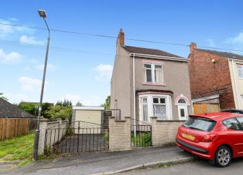 Detached house For Sale in Alfreton