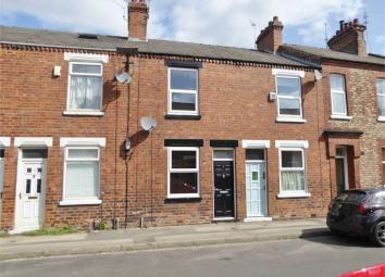 Town house To Rent in York